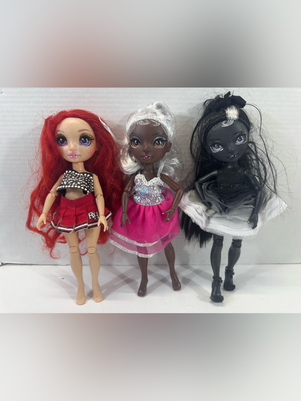 Rainbow high dolls lot of three 3 onyx , ruby, Ayesha